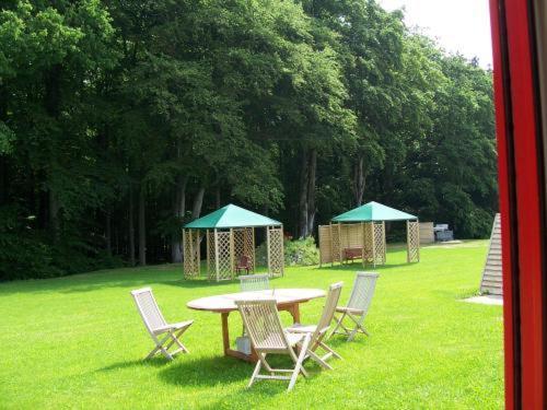 Econo Motel Goelzer Büchenbeuren Eksteriør billede
