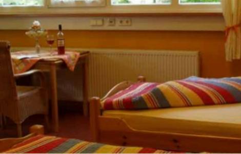 Econo Motel Goelzer Büchenbeuren Eksteriør billede
